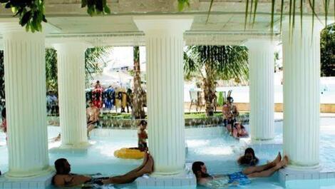 HOTEL - 24-HOUR POOL - COMPLETE APT - CALDAS NOVAS-GO