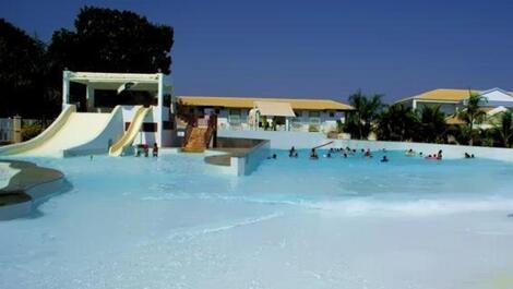 HOTEL - 24-HOUR POOL - COMPLETE APT - CALDAS NOVAS-GO