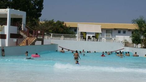 HOTEL - 24-HOUR POOL - COMPLETE APT - CALDAS NOVAS-GO