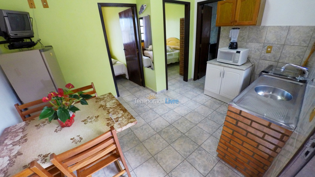 Casa para aluguel de temporada em Bombinhas (Praia de Bombas)