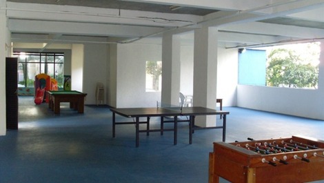 FLAT NO GUARUJÁ A 70M DA PRAIA. O MELHOR DE PITANGUEIRAS.