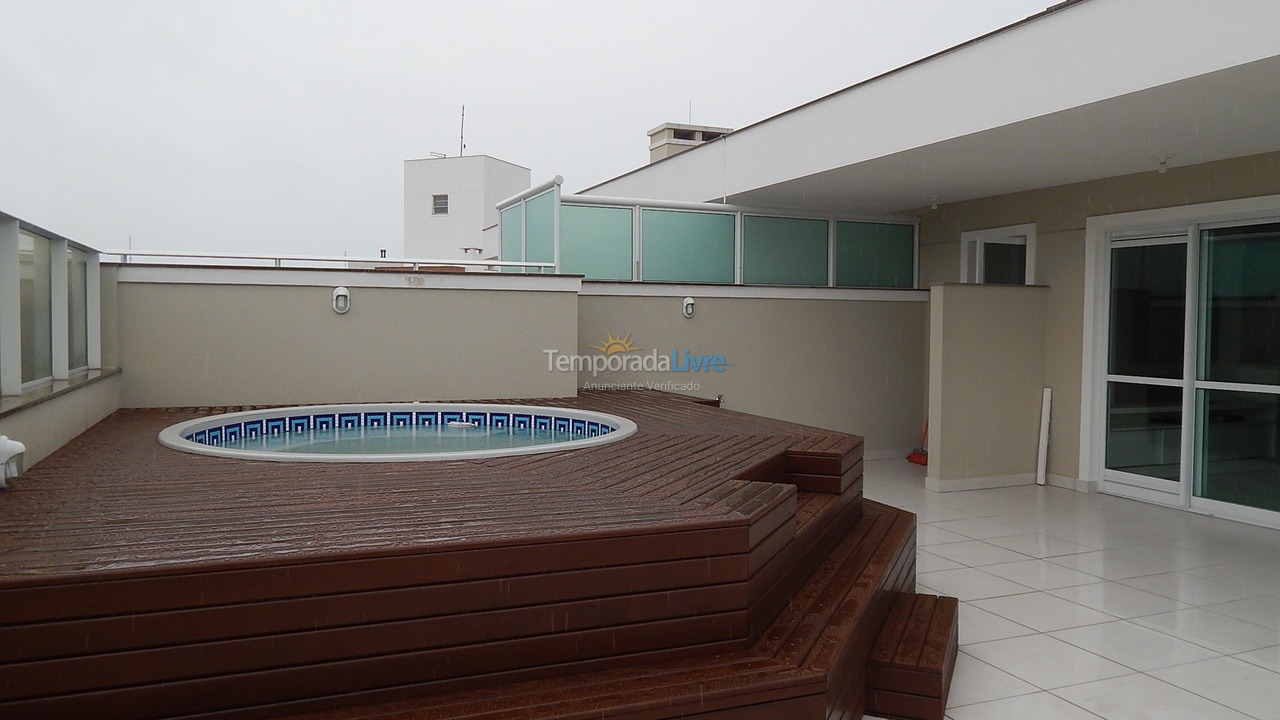 Apartamento para aluguel de temporada em Florianopolis (Praia dos Ingleses)