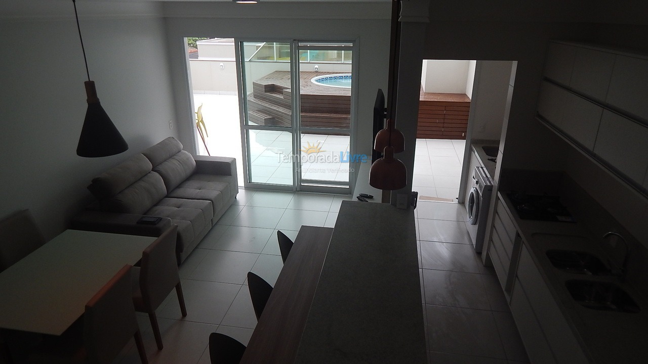 Apartamento para aluguel de temporada em Florianopolis (Praia dos Ingleses)