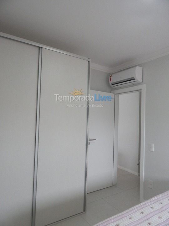 Apartamento para aluguel de temporada em Florianopolis (Praia dos Ingleses)