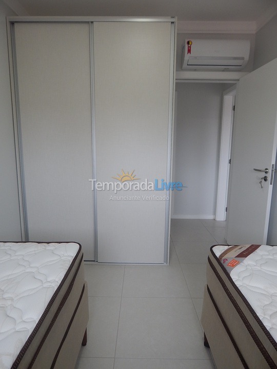 Apartamento para aluguel de temporada em Florianopolis (Praia dos Ingleses)