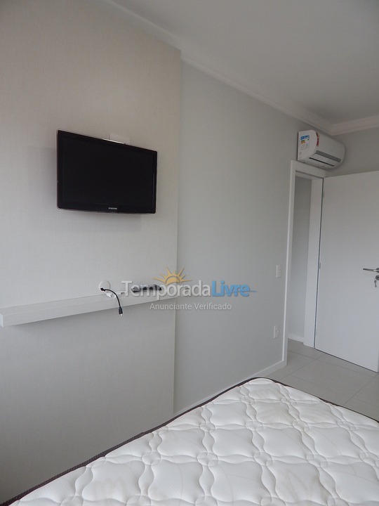 Apartamento para aluguel de temporada em Florianopolis (Praia dos Ingleses)