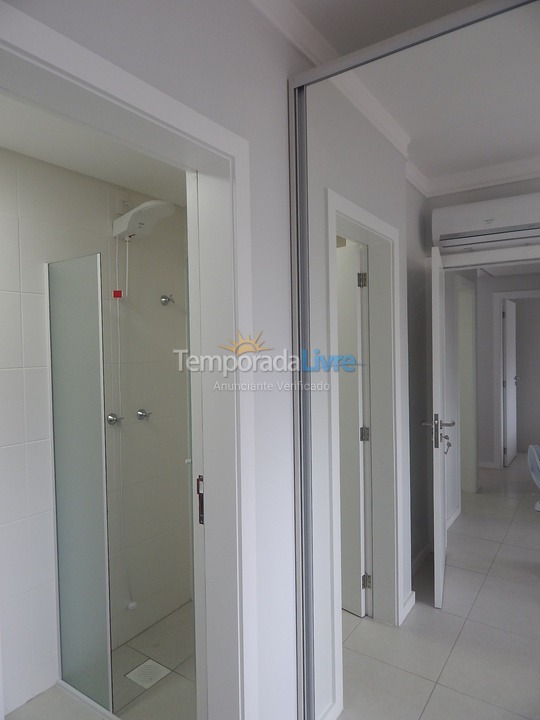 Apartamento para aluguel de temporada em Florianopolis (Praia dos Ingleses)