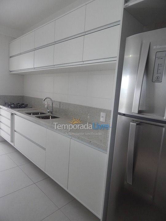 Apartamento para aluguel de temporada em Florianopolis (Praia dos Ingleses)