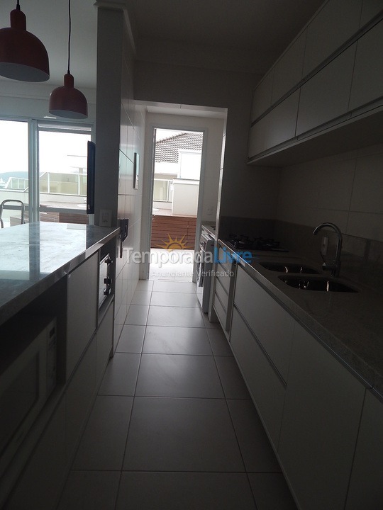 Apartamento para aluguel de temporada em Florianopolis (Praia dos Ingleses)