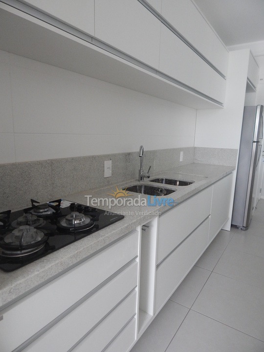 Apartamento para aluguel de temporada em Florianopolis (Praia dos Ingleses)