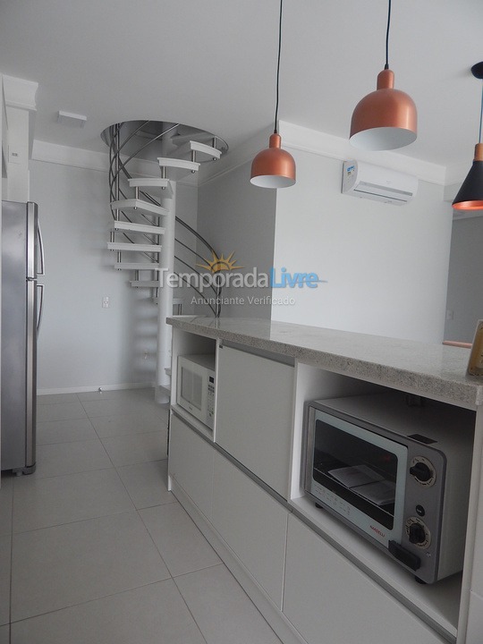 Apartamento para aluguel de temporada em Florianopolis (Praia dos Ingleses)