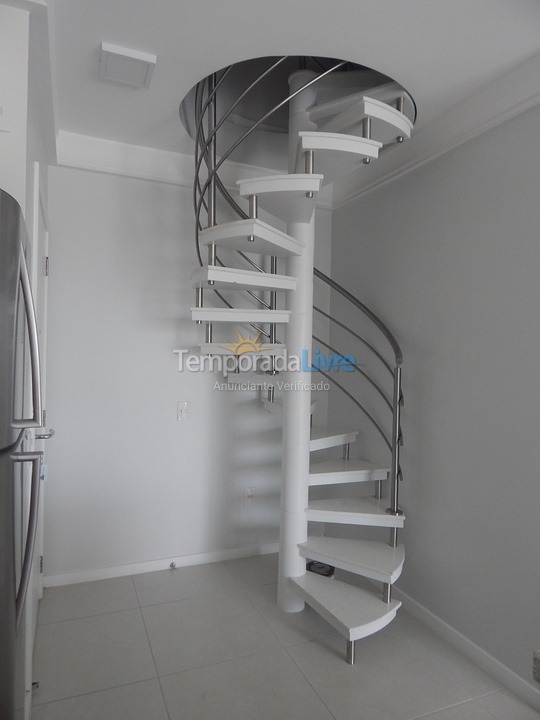 Apartamento para aluguel de temporada em Florianopolis (Praia dos Ingleses)