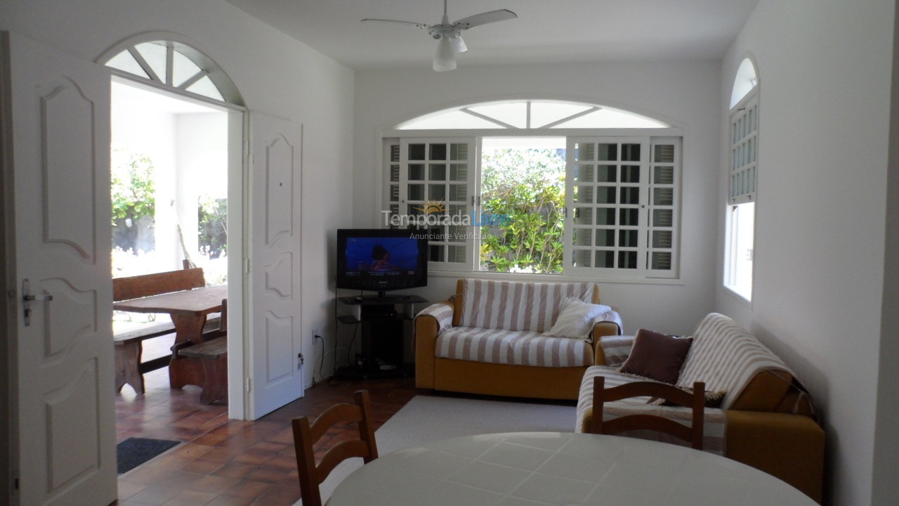 Casa para aluguel de temporada em Florianopolis (Praia dos Ingleses)