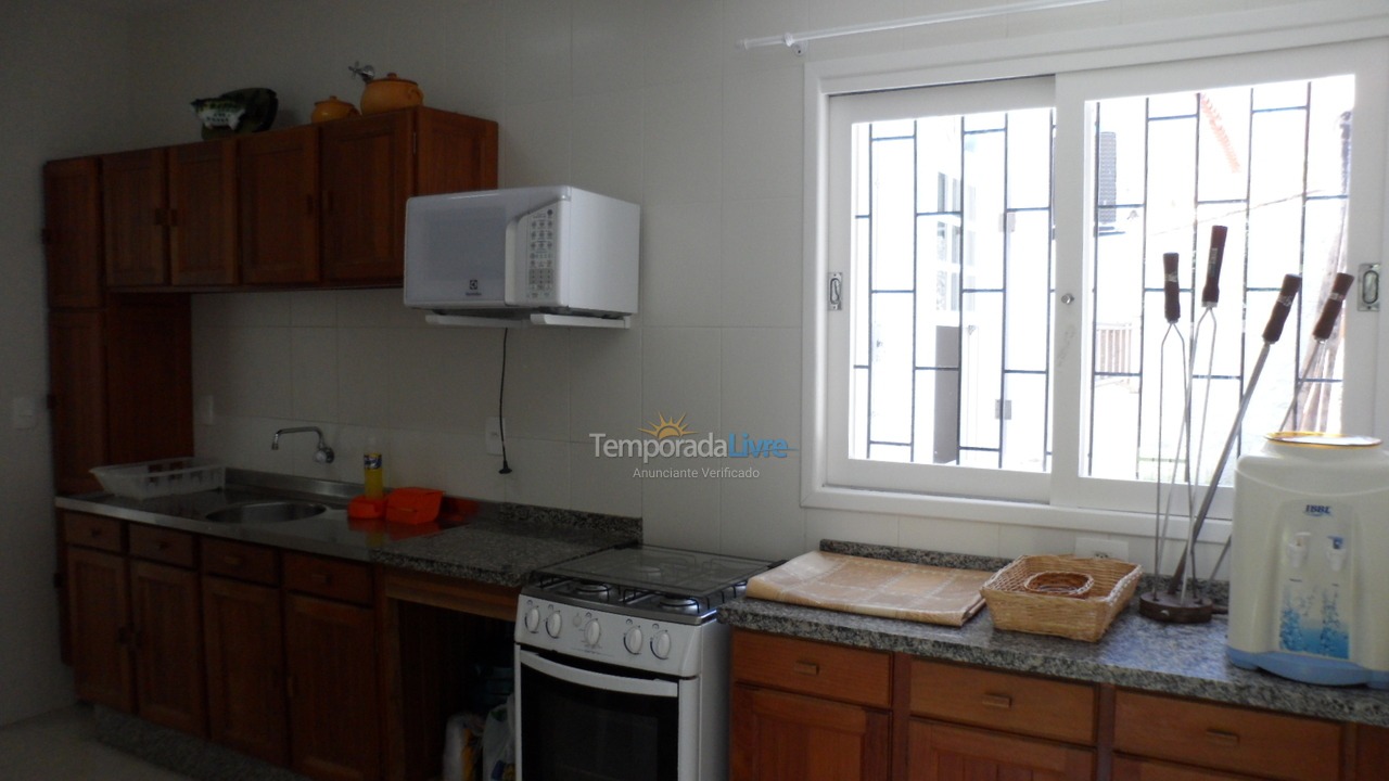 Casa para aluguel de temporada em Florianopolis (Praia dos Ingleses)