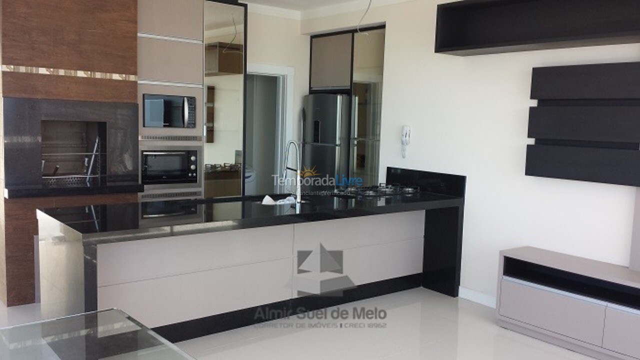 Casa para alquiler de vacaciones em Bombinhas (Praia de Bombas)