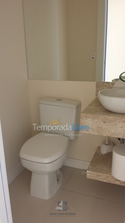 Casa para alquiler de vacaciones em Bombinhas (Praia de Bombas)