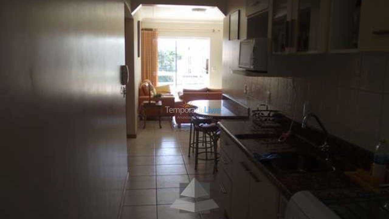 Casa para aluguel de temporada em Bombinhas (Praia de Bombas)