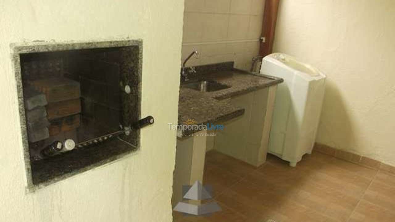 Casa para alquiler de vacaciones em Bombinhas (Praia de Bombas)