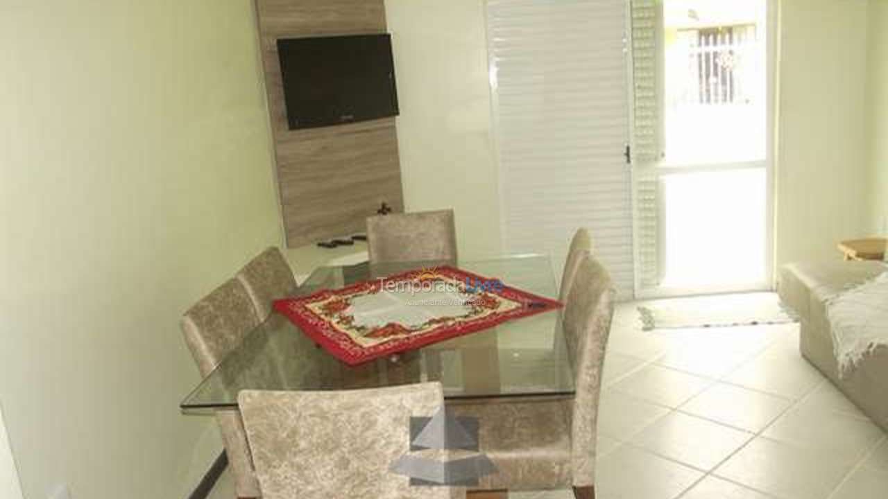 Casa para alquiler de vacaciones em Bombinhas (Praia de Bombas)