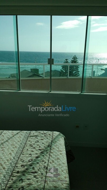 Apartment for vacation rental in Bombinhas (Praia de Bombas)