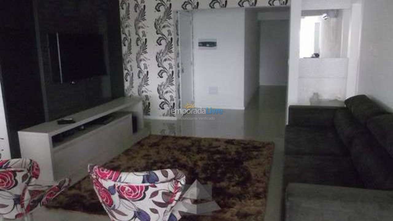 Casa para alquiler de vacaciones em Bombinhas (Praia de Bombas)