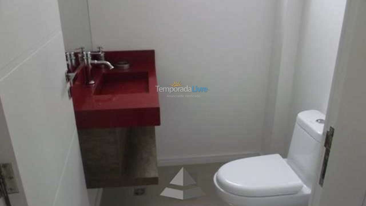 Casa para alquiler de vacaciones em Bombinhas (Praia de Bombas)