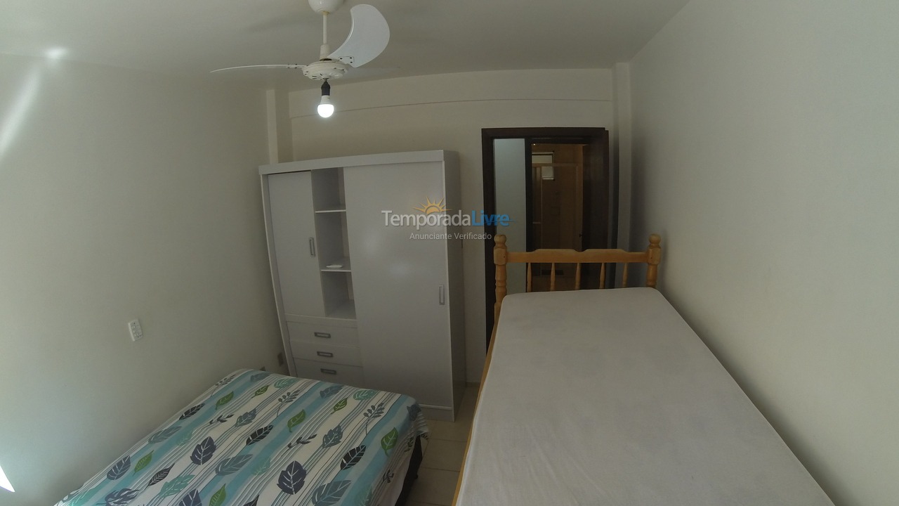 Apartamento para alquiler de vacaciones em Itapema (Meia Praia)