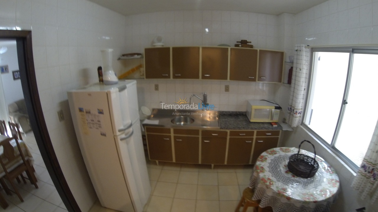 Apartamento para alquiler de vacaciones em Itapema (Meia Praia)