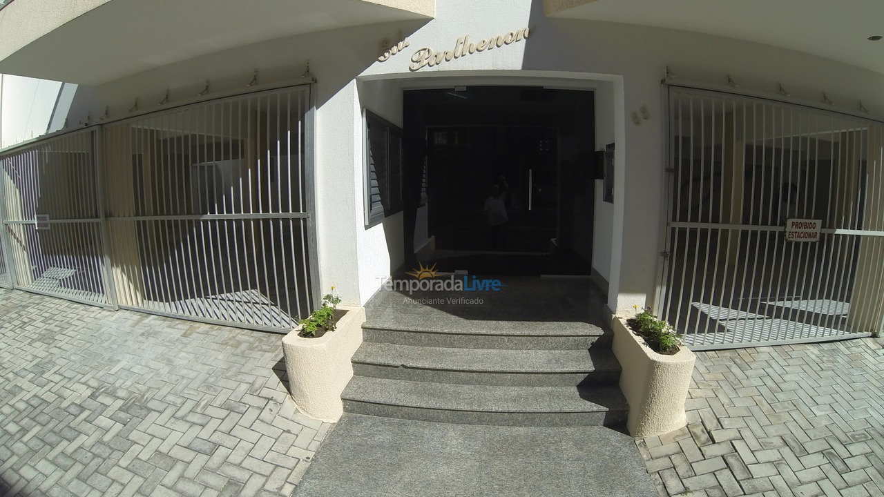 Apartamento para alquiler de vacaciones em Itapema (Meia Praia)