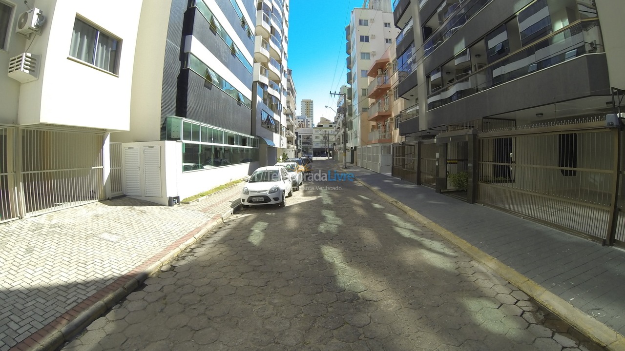 Apartamento para alquiler de vacaciones em Itapema (Meia Praia)