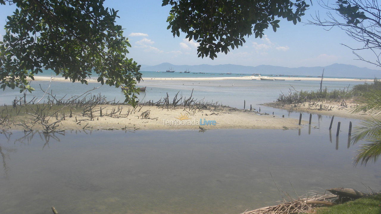 House for vacation rental in Florianópolis (Ponta das Canas)