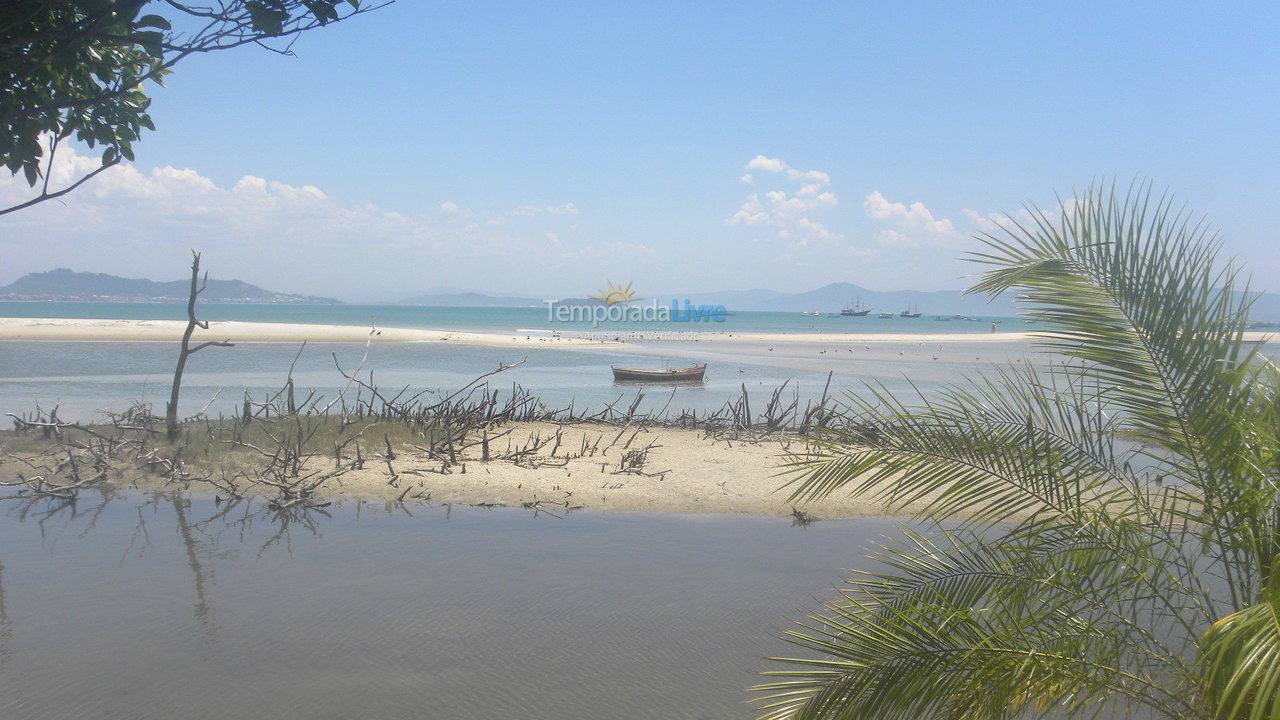 House for vacation rental in Florianópolis (Ponta das Canas)