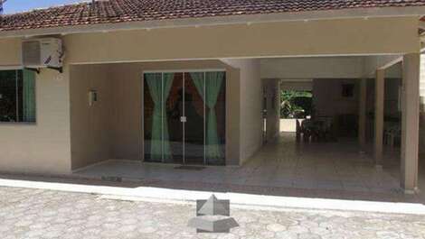 Casa para alquilar en Bombinhas - Praia de Bombas