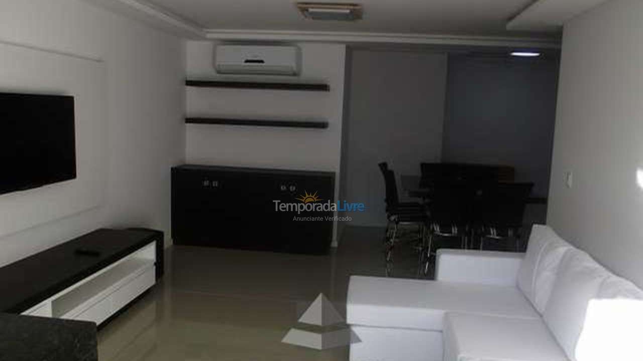 House for vacation rental in Bombinhas (Praia de Bombas)