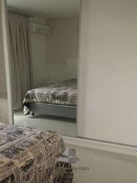 COVERAGE WITH VIEWS TO THE SEA AT 30M FROM THE BEACH