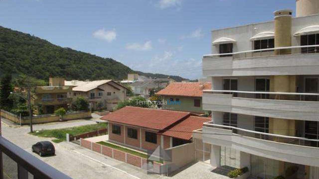 Casa para alquiler de vacaciones em Bombinhas (Praia de Bombas)