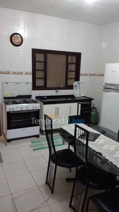 Casa para aluguel de temporada em Praia Grande (Praia Grande)