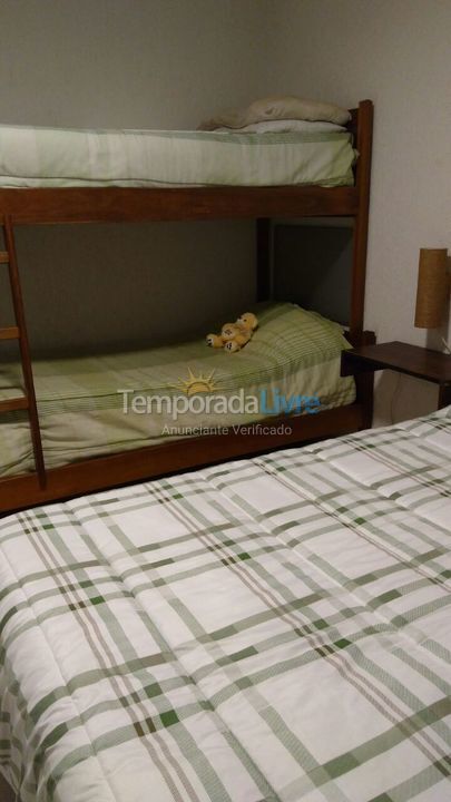 Apartamento para aluguel de temporada em Praia Grande (Canto do Forte)