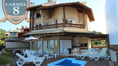 HIGH STANDARD HOUSE WITH 04 SUITES, POOL AND PANORAMIC VIEW OF THE BEACH