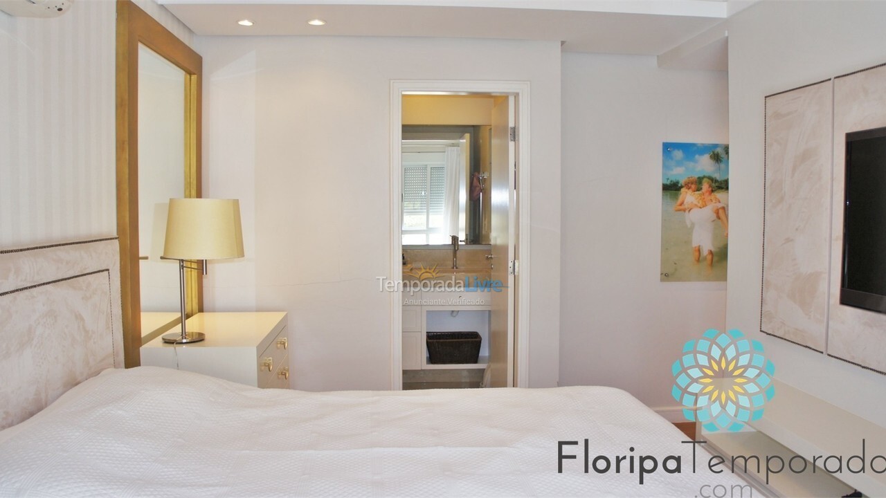 Apartamento para aluguel de temporada em Florianópolis (Praia Brava)