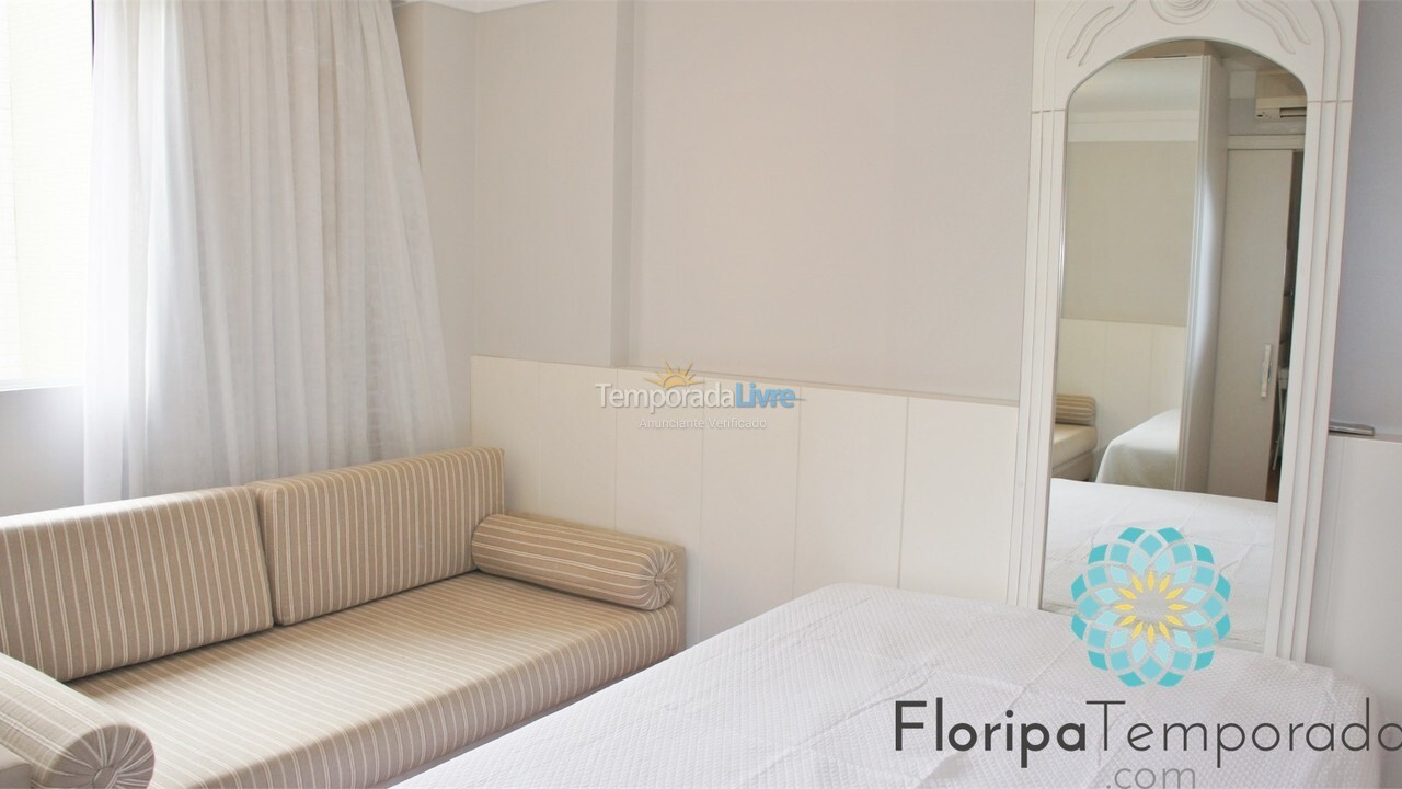 Apartamento para aluguel de temporada em Florianópolis (Praia Brava)