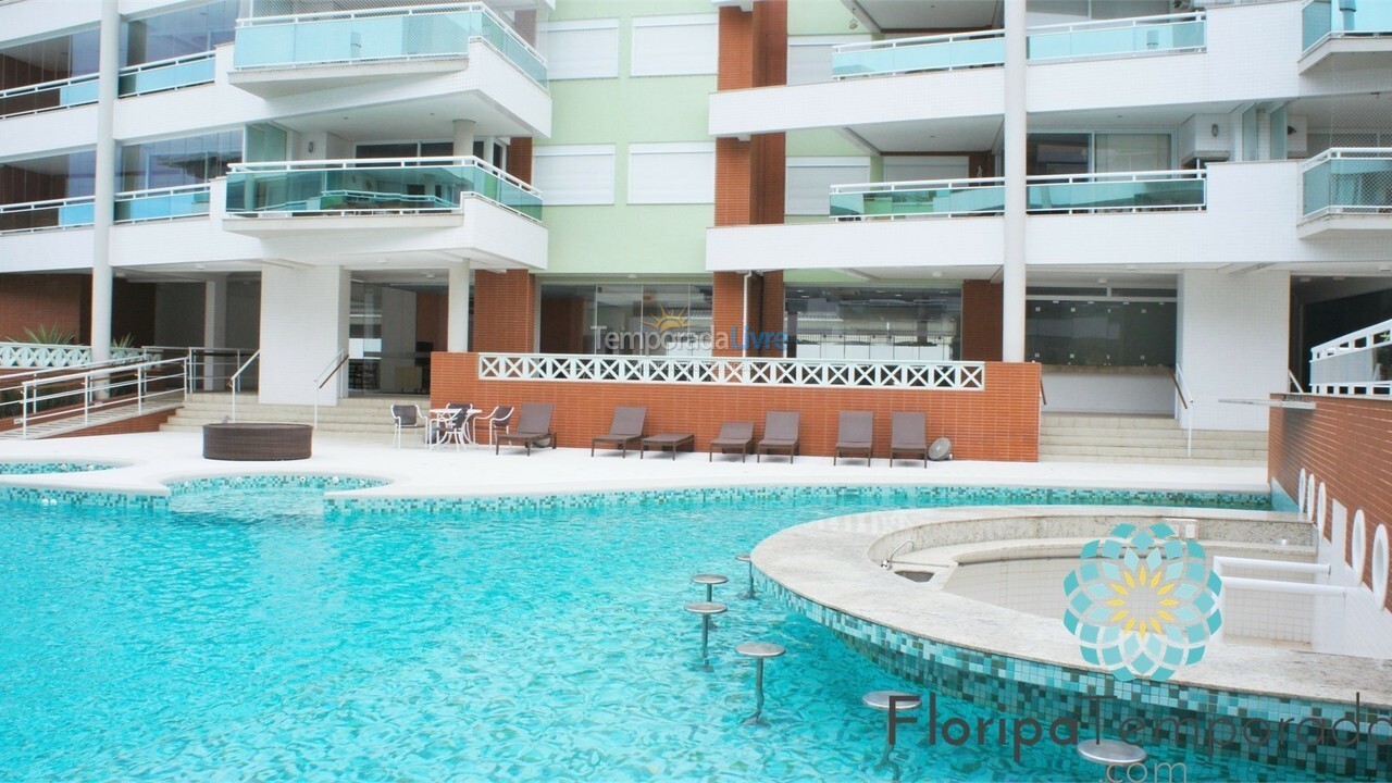 Apartamento para aluguel de temporada em Florianópolis (Praia Brava)