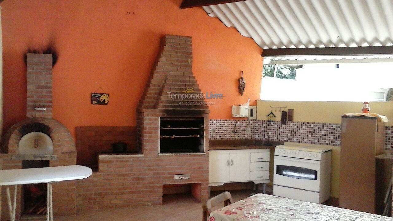 Ranch for vacation rental in Arujá (Canjicas)