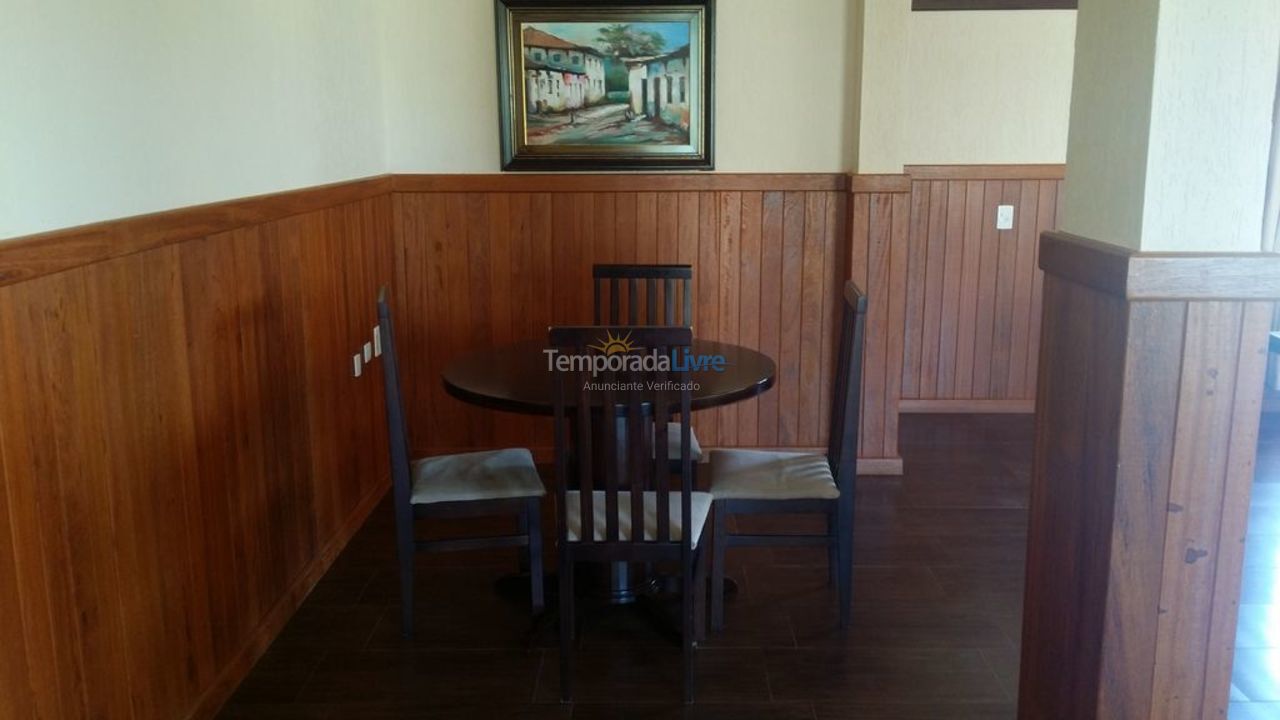 Casa para aluguel de temporada em Florianópolis (Praia do Santinho)