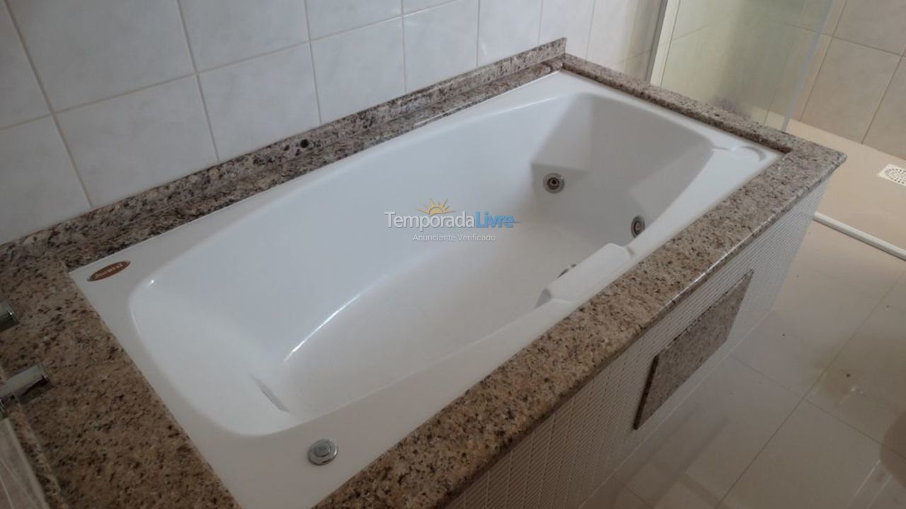 Casa para aluguel de temporada em Florianópolis (Praia do Santinho)