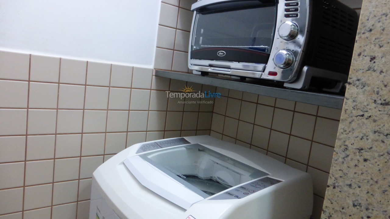 Apartamento para aluguel de temporada em Ubatuba (Praia das Toninhas)