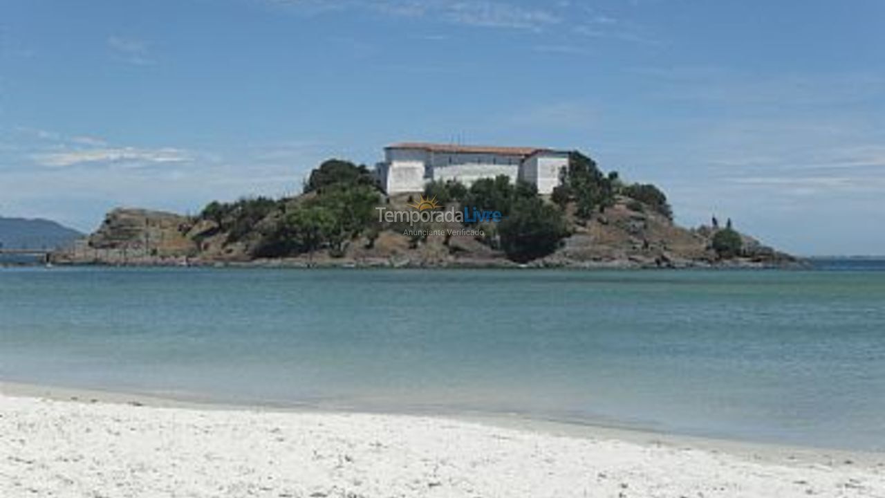 Casa para aluguel de temporada em Cabo Frio (Praia do Forte)