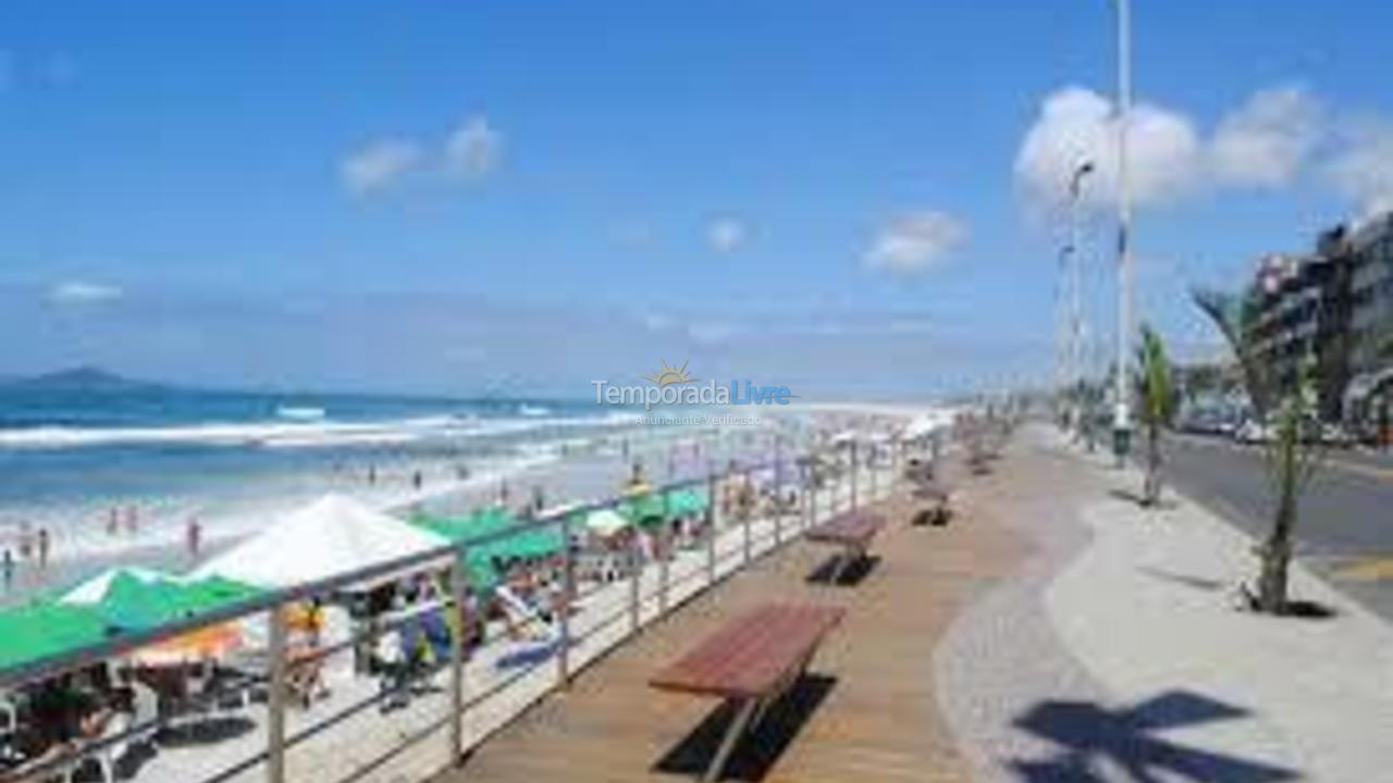 Casa para aluguel de temporada em Cabo Frio (Praia do Forte)
