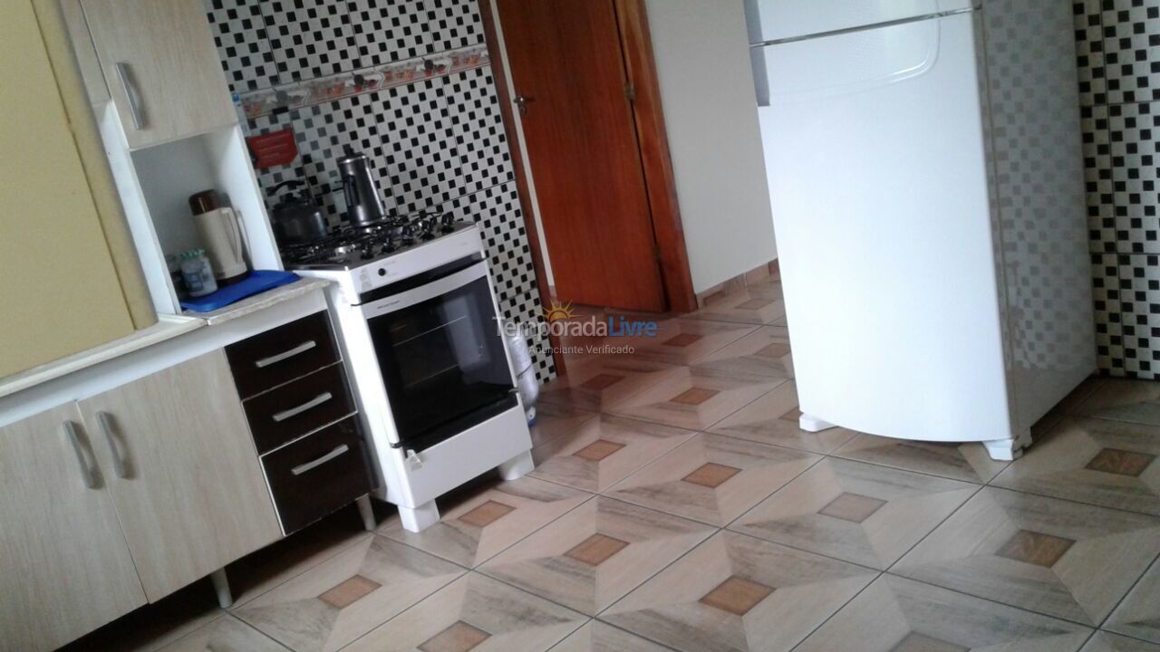 Apartamento para alquiler de vacaciones em Barra Velha (Praia do Tabuleiro)