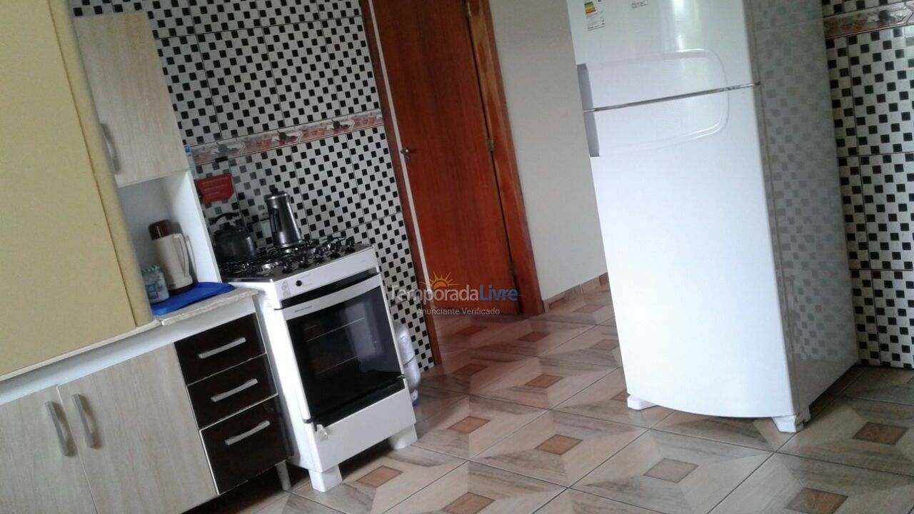 Apartamento para alquiler de vacaciones em Barra Velha (Praia do Tabuleiro)